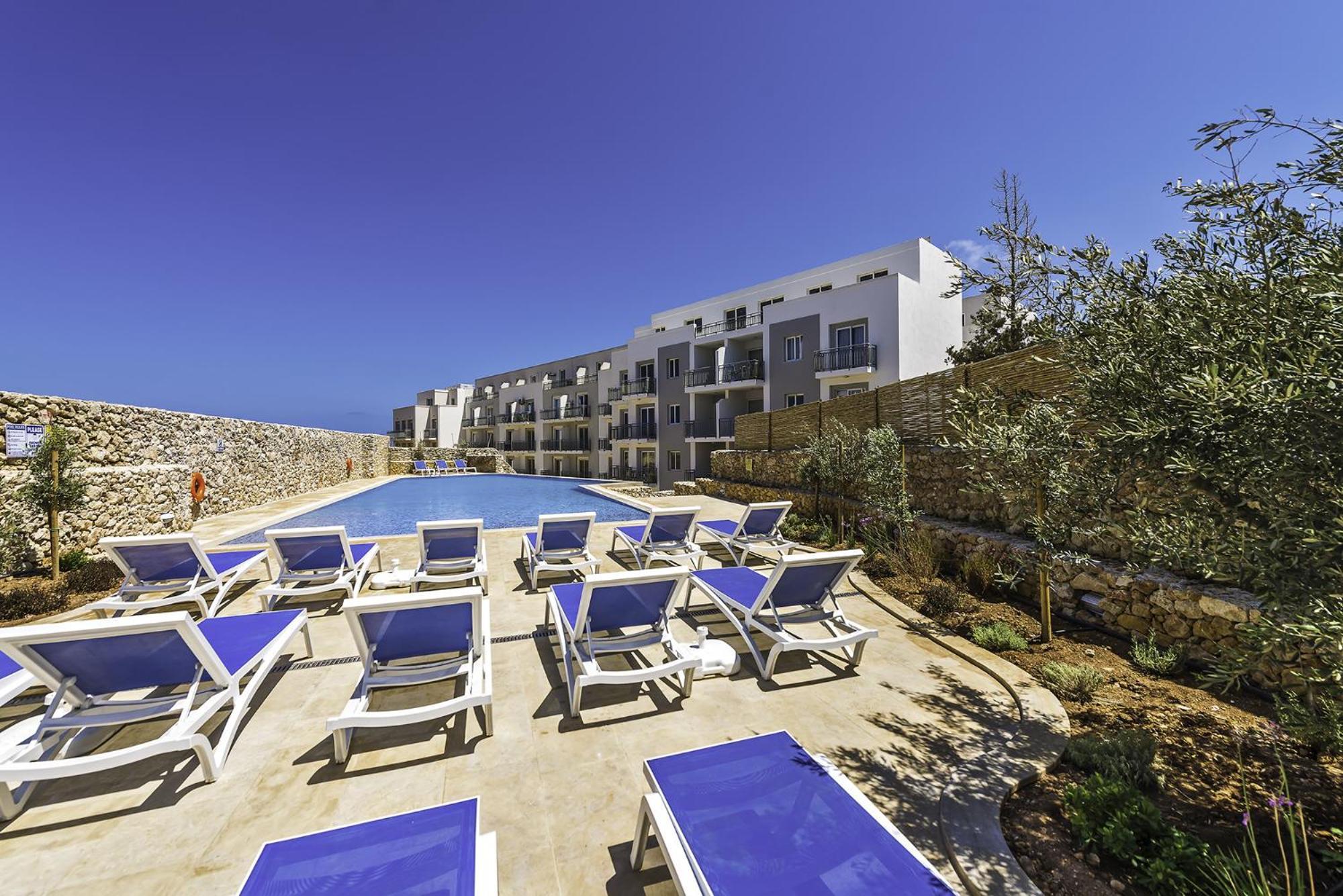 Marsalforn Hillock Residence Apartments מראה חיצוני תמונה